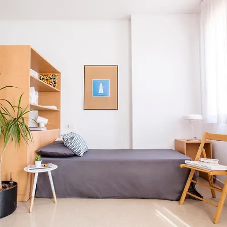 Residencia Universitaria Francesc Giralt I Serrà Terrassa