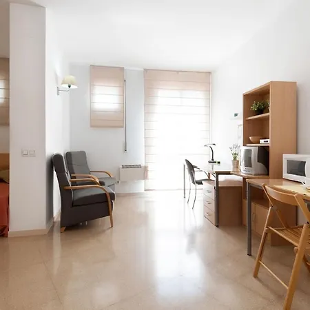 Auberge de jeunesse Residencia Universitaria Francesc Giralt I Serrà Terrassa