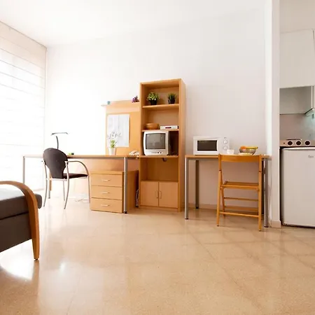 Residencia Universitaria Francesc Giralt I Serrà Terrassa