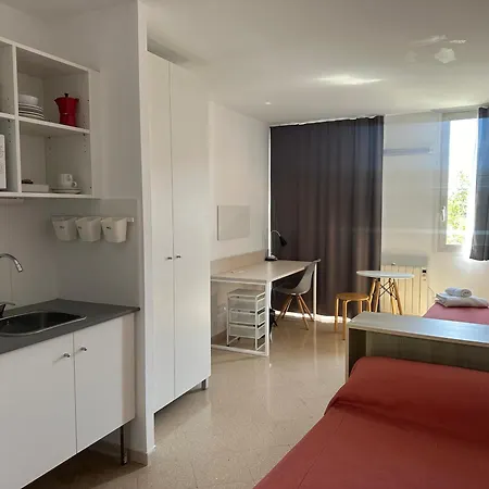 Residencia Universitaria Francesc Giralt I Serrà